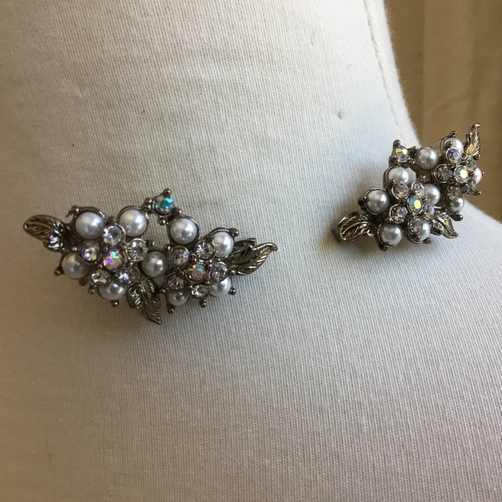 Faux Pearl Rhinestone Statement Cuff Earrings - image 1